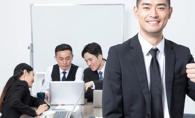 管理會計經理崗位職責任職要求（2篇范文）