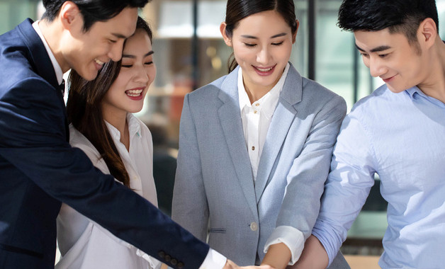 從業人員防護用品配備發放使用管理制度（2篇范文）