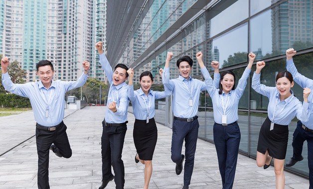 政府財政項(xiàng)目負(fù)責(zé)人崗位職責(zé)要求（2篇范文）