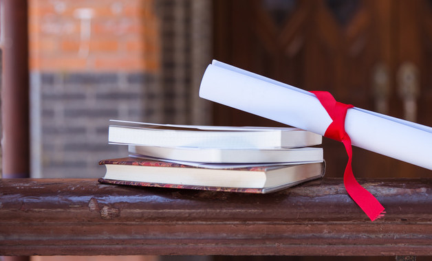 一年級(jí)班主任年度述職報(bào)告十二篇