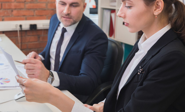 求職咨詢顧問崗位職責要求（2篇范文）