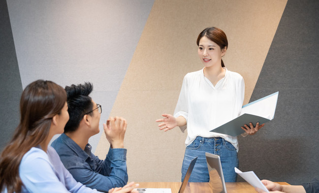 領導干部年度個人述職報告十二篇